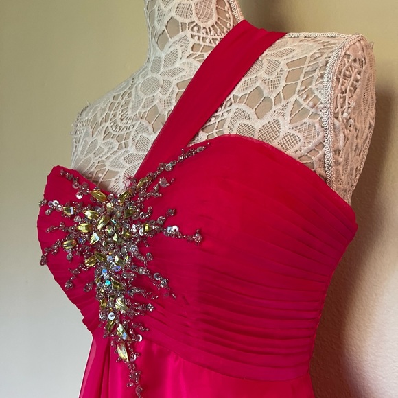 Exclusive Pink Wedding Dress - Picture 4 of 17